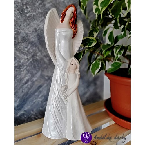 Andělská soška - mateřská láska 31cm