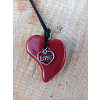 Náhrdelník - srdíčko z pálené hlíny červená vášeň 40 x 35 mm.