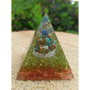 Orgonitová pyramida V lásce štěstí 6 x 6 cm