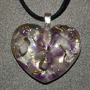 Orgonitové srdíčko ametyst 2 cm