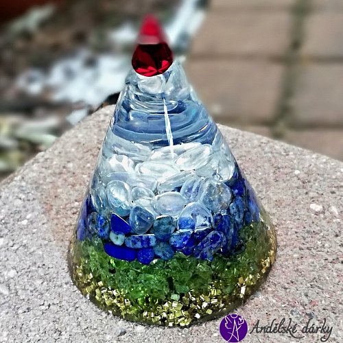 Orgonitový kužel - Křišťál opál aura duchovní léčení 6,5 x 5 cm