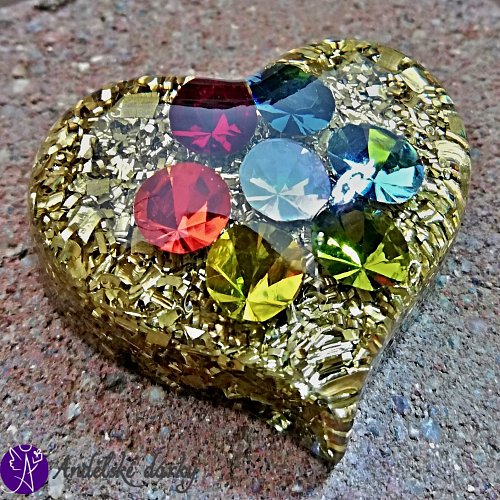 Orgonitové srdíčko hanrmonizace čaker 4,5 x 2 cm