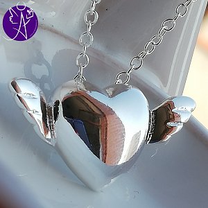 Andělská láska - milující anděl - přívěsek 2,8 cm