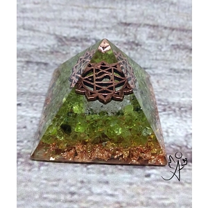 Orgonitová pyramida harmonizace 4. Čakry  se symbolem