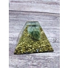 Mayská orgonitová pyramida Smaragd 3,5 x 3,5 x 2,5 cm
