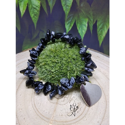 NÁRAMEK ZE ZLOMKŮ KAMENŮ magická ochrana - obsidián a přívěsek srdce