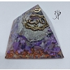 Orgonitová pyramida harmonizace 7. čakry se symbolem 4 x 4 cm