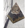 Orgonitová pyramida harmonizace 1. čakry se symbolem 6 x 6 cm