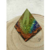 Orgonitová pyramida - harmonizace čaker s peříčkem 6 x 6 cm