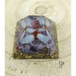 Mayská orgonitová pyramida malá 3,5 cm Andílkovo bezpečí